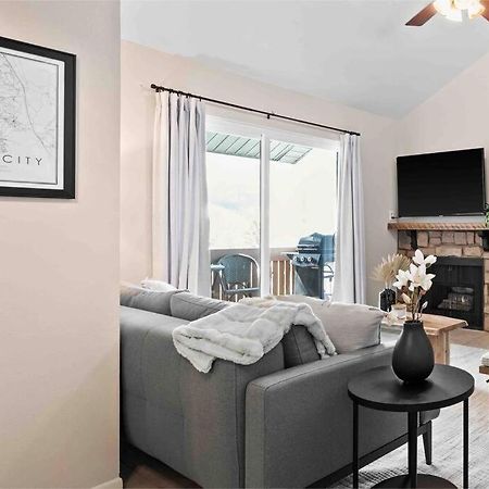 Cozy Top Floor Condo With Mountain Views Park City Esterno foto